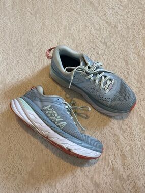 Hoka Bondi 7 running shoe